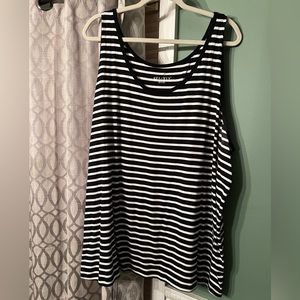Black and white AVA VIV, tank top size 4X